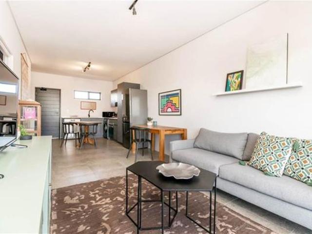 1 Bedroom Apartment in Hyde Park