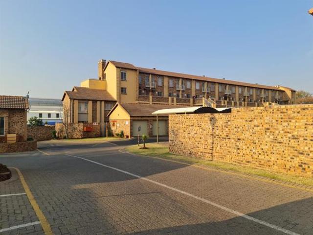 1 Bedroom Apartment in Halfway Gardens