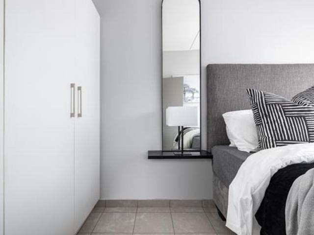 1 Bedroom Apartment in Halfway House