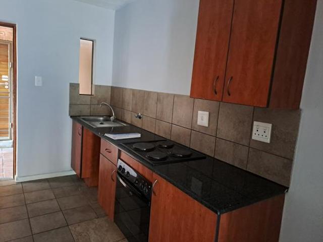 1 Bedroom Apartment in Hatfield