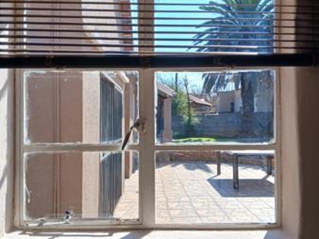 1 Bedroom Apartment in Hazeldene