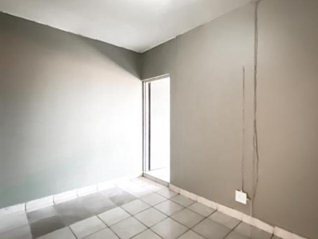 1 Bedroom Apartment in Hillbrow