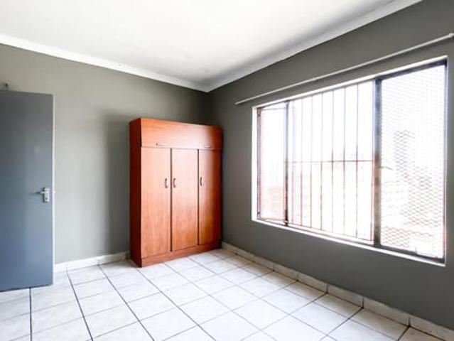 1 Bedroom Apartment in Hillbrow