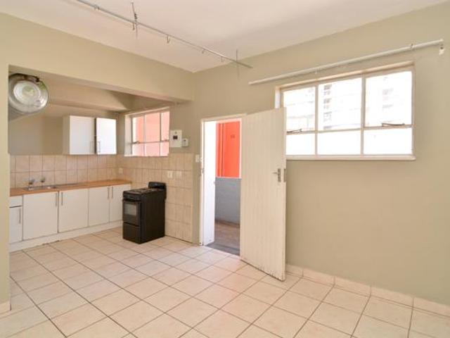 1 Bedroom Apartment in Hillbrow