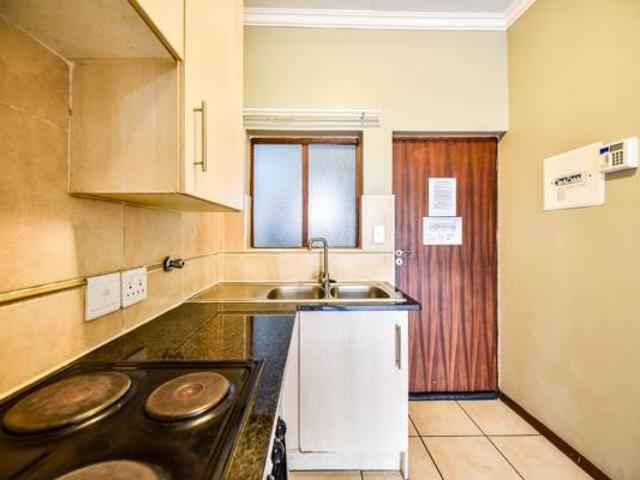 1 Bedroom Apartment in Hillcrest