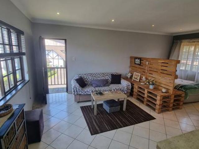 1 Bedroom Apartment in Hillcrest Central