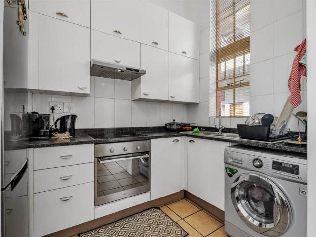 1 Bedroom Apartment in Houghton Estate