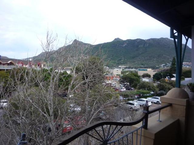 1 Bedroom Apartment in Hout Bay Central