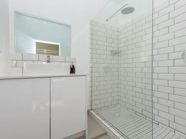 1 Bedroom Apartment in Illovo