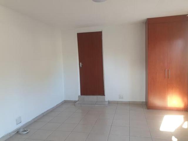 1 Bedroom Apartment in Illiondale