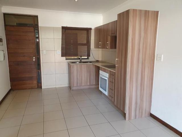 1 Bedroom Apartment in Jackal Creek Golf Estate