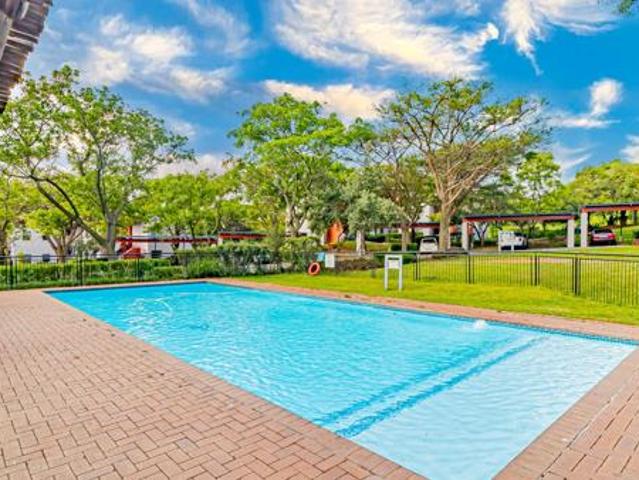1 Bedroom Apartment in Jackal Creek Golf Estate