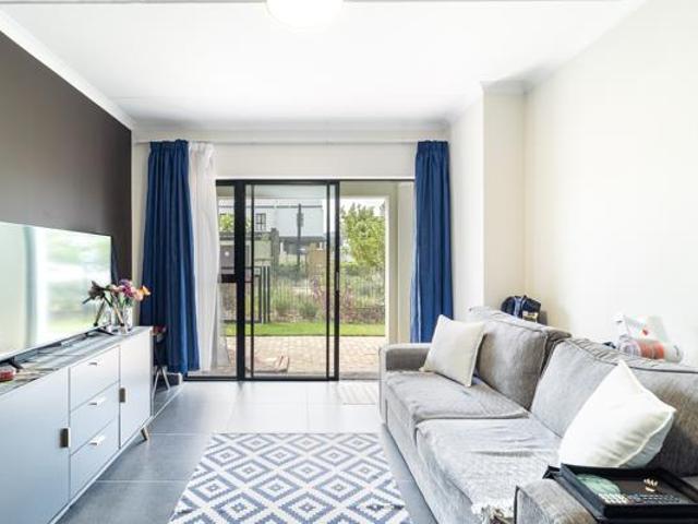 1 Bedroom Apartment in Jakarandas