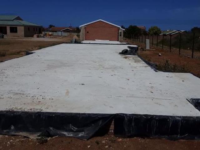 1 Bedroom Apartment in Jeffreys Bay Central