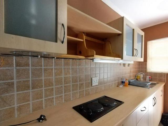 1 Bedroom Apartment in Jeffreys Bay Central