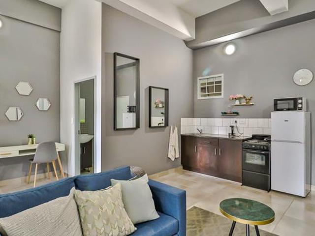 Studio Apartment in Johannesburg CBD