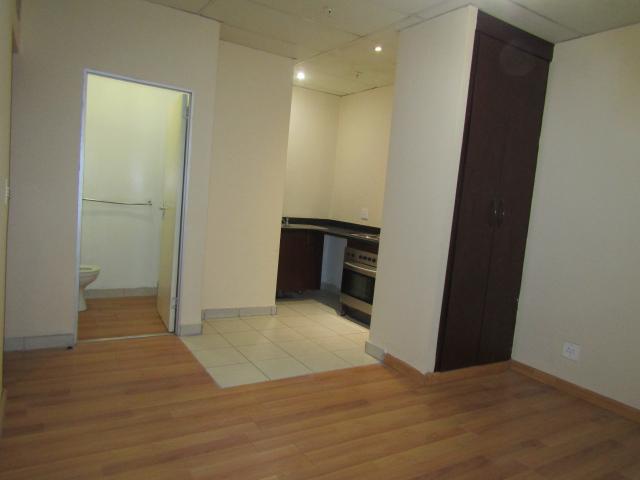 1 Bedroom Apartment in Johannesburg Central