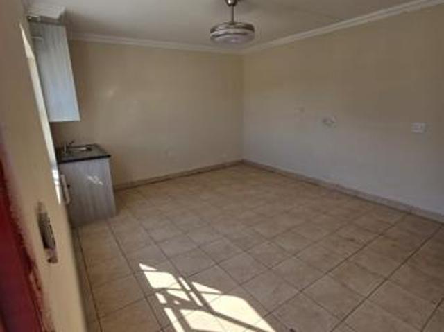 1 Bedroom Apartment in Kuruman