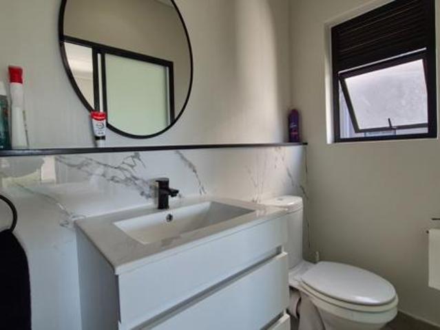 1 Bedroom Apartment in Kyalami