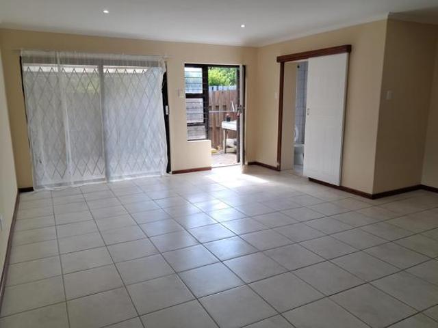 1 Bedroom Apartment in Kamma Park