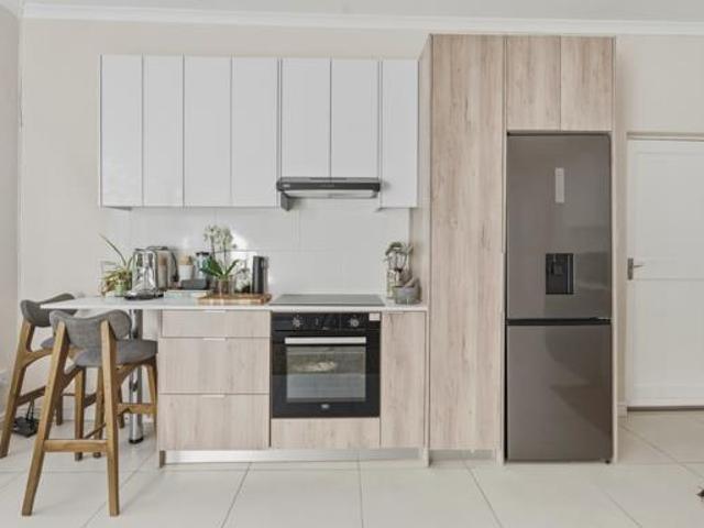 1 Bedroom Apartment in Kenilworth