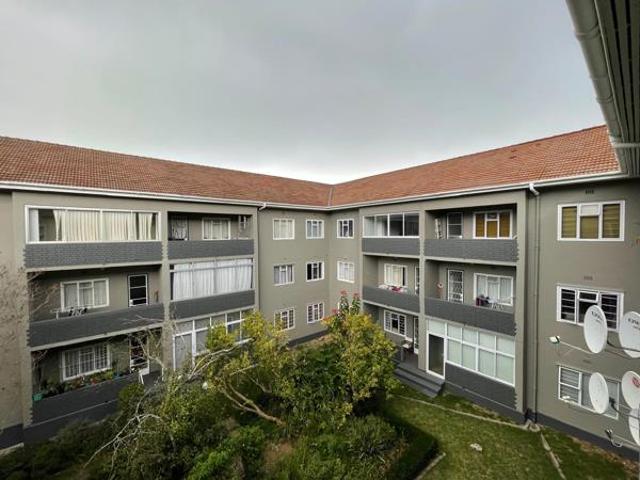 1 Bedroom Apartment in Kenilworth