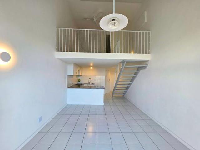 1 Bedroom Apartment in Kenilworth Upper