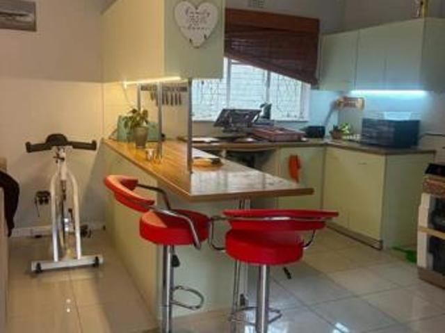 1 Bedroom Apartment in Kensington B