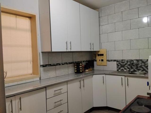 1 Bedroom Apartment in Kimberley Central