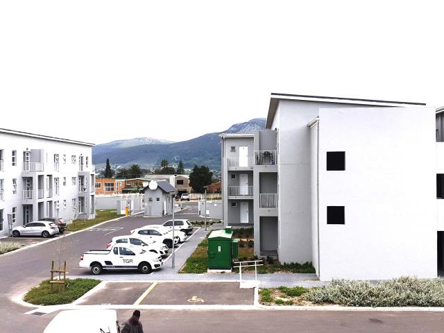 1 Bedroom Apartment in Klein Parys