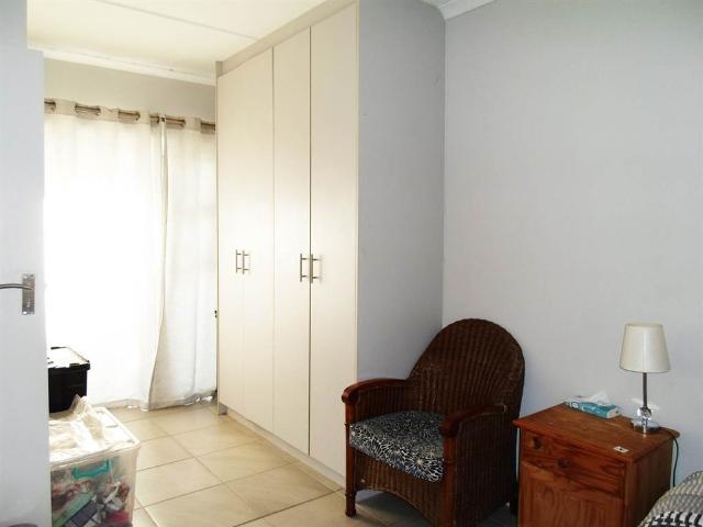 1 Bedroom Apartment in Klein Parys