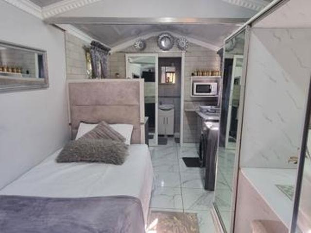 1 Bedroom Apartment in Kloof