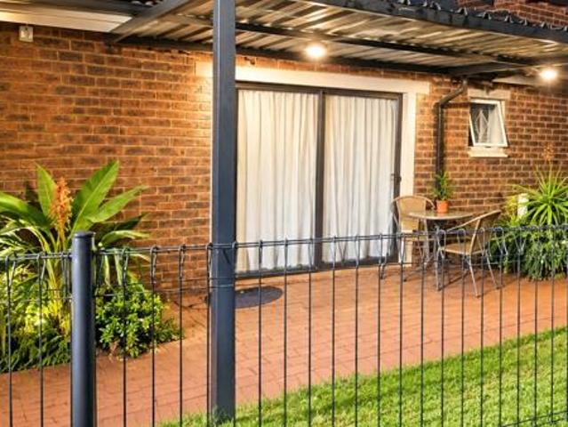 1 Bedroom Apartment in Kloofendal