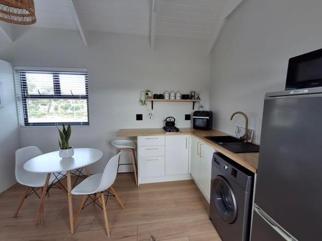 1 Bedroom Apartment in Kommetjie