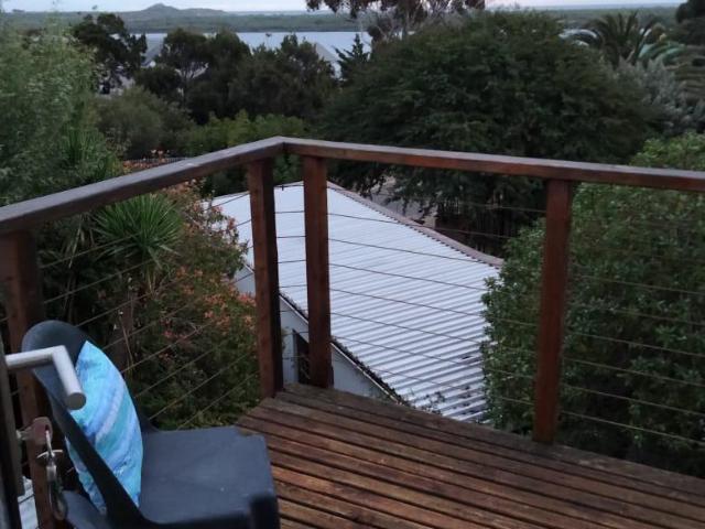 1 Bedroom Apartment in Kommetjie