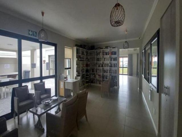1 Bedroom Apartment in Kraaibosch