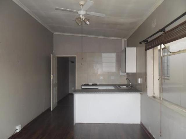 1 Bedroom Apartment in Krugersdorp West