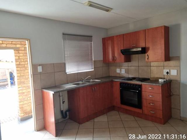 1 Bedroom Apartment in Krugersrus