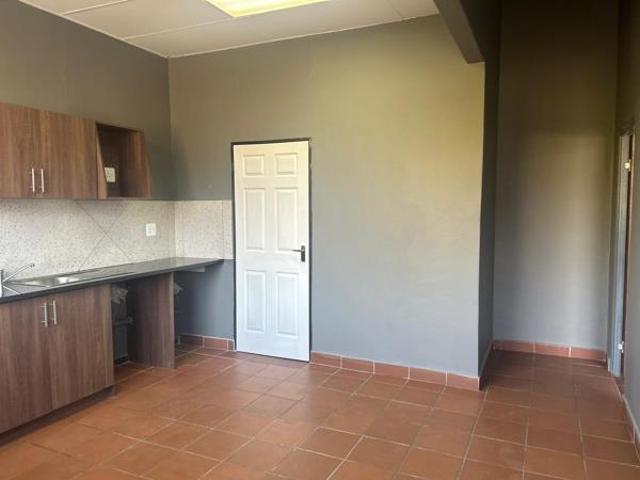 1 Bedroom Apartment in Lyttelton Manor