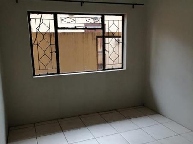 1 Bedroom Apartment in Lyttelton Manor