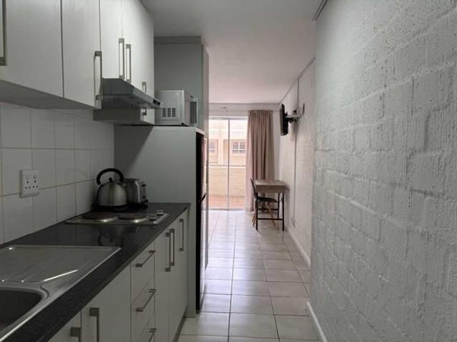 1 Bedroom Apartment in La Colline