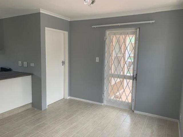 1 Bedroom Apartment in La Colline