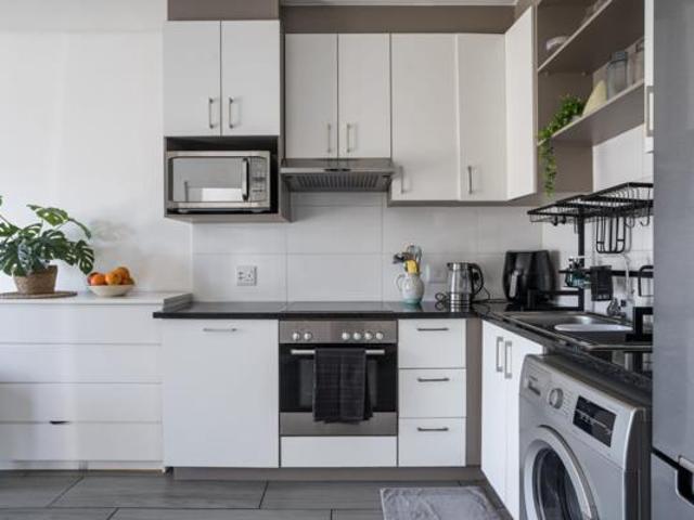 1 Bedroom Apartment in La Colline