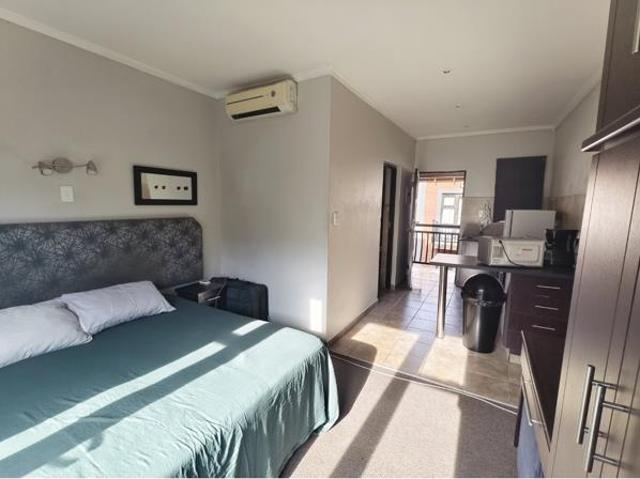 1 Bedroom Apartment in Langenhoven Park