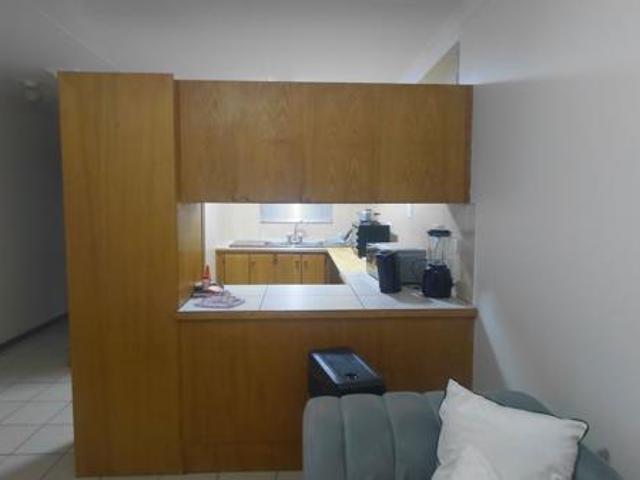 1 Bedroom Apartment in Langenhoven Park