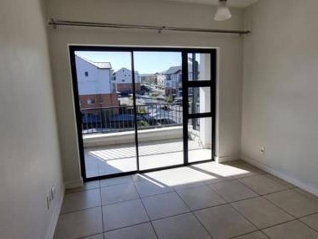 1 Bedroom Apartment in Linbro Park