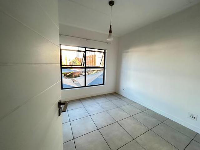 1 Bedroom Apartment in Linbro Park