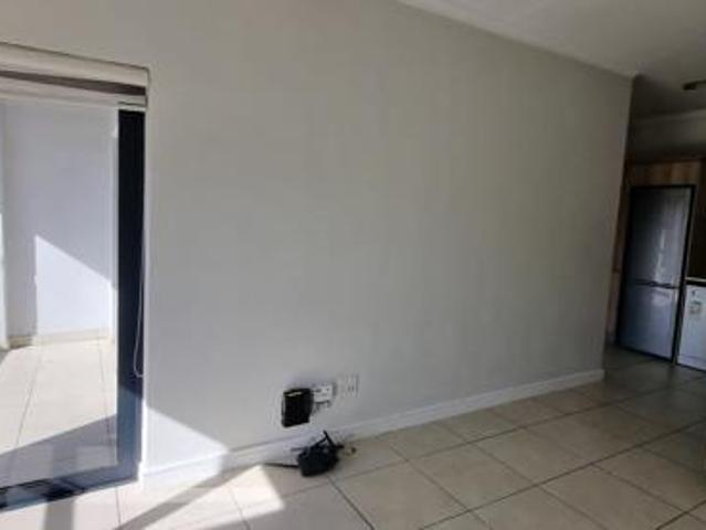 1 Bedroom Apartment in Linbro Park