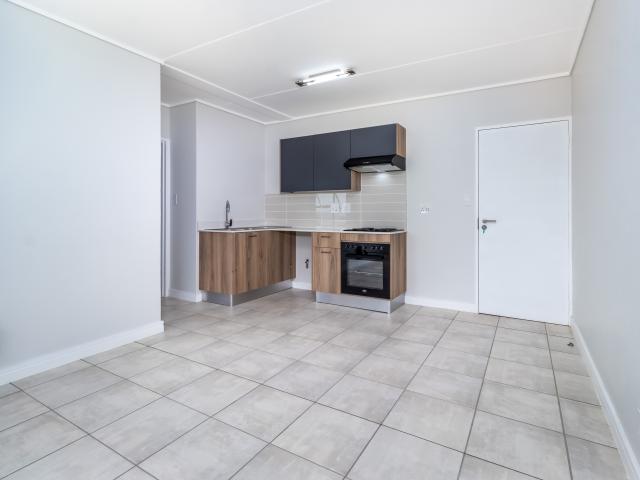 1 Bedroom Apartment in Linbro Park