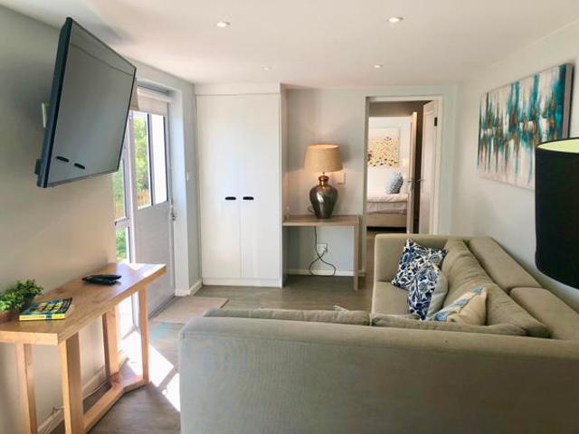 1 Bedroom Apartment in Llandudno